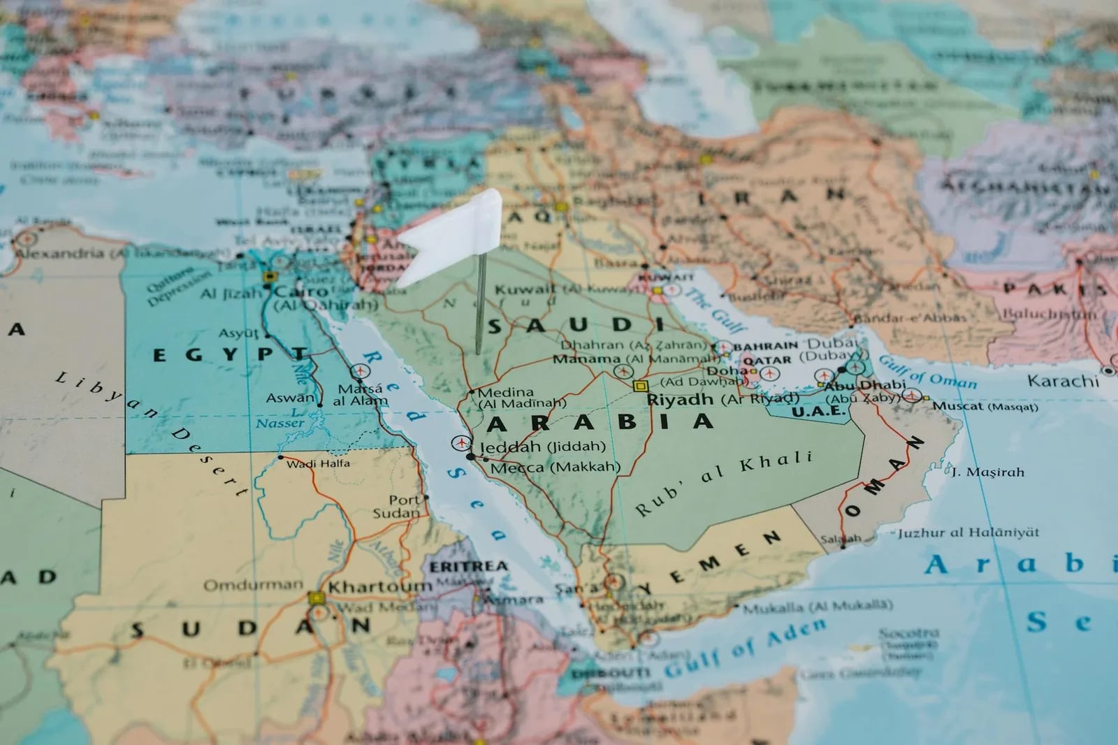 Saudi Arabia Customs Rules: What You Cannot Bring In